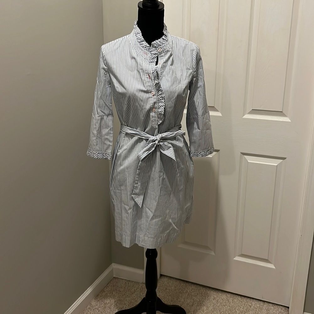 Lilly Pulitzer, blue and white dress, size 2, shell and lining 100% cotton.